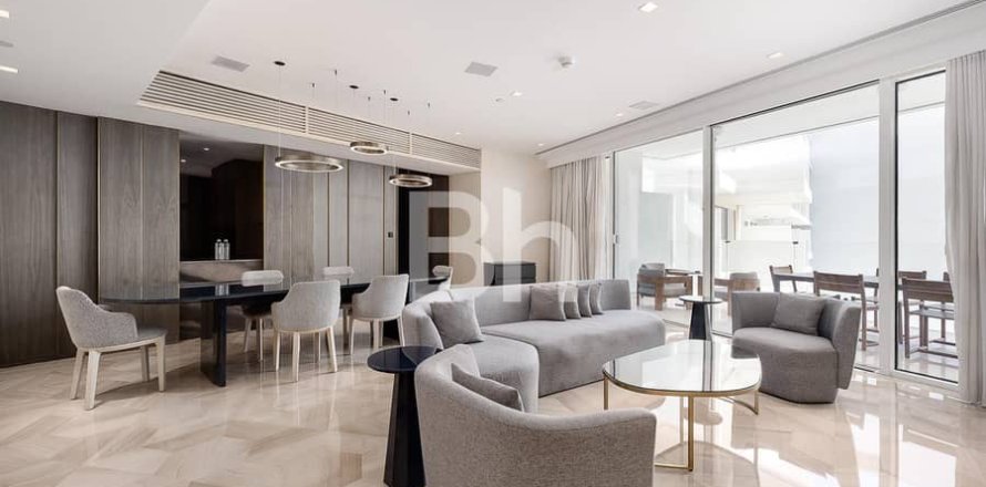 Квартира в Пальме Джумейре, Дубай, 3 спальни, 257м², № 56849