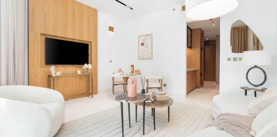 Apartamento en Dubai Studio City, Dubai, 2 dormitorios, 123.3 m², № 85754