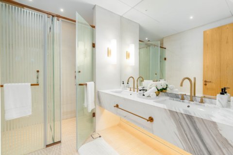 Apartamento en Dubai Studio City, Dubai, 2 dormitorios, 123.3 m², № 85754 - foto 8