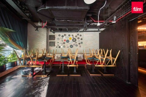 Снять в аренду магазин в Дубае: 146м², № 85753 - фото 3