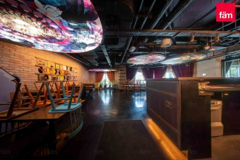 Снять в аренду магазин в Дубае: 146м², № 85753 - фото 7