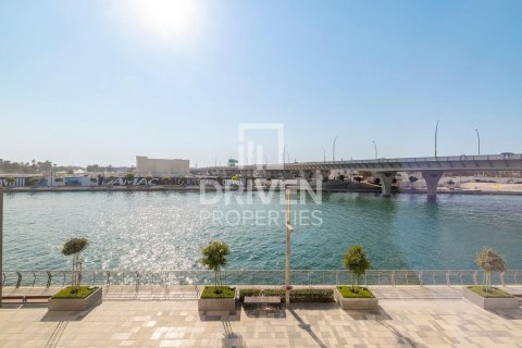 Apartment in Al Wasl, Dubai 2 bedrooms, 130 sq.m. № 19261 - photo 7