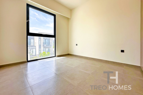 Townhouse in The Valley, Dubai 3 bedrooms, 186 sq.m. № 16881 - photo 23