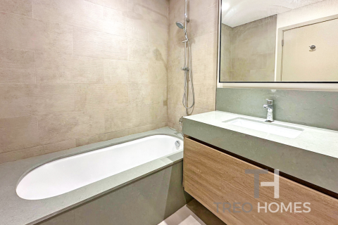 Townhouse in The Valley, Dubai 3 bedrooms, 186 sq.m. № 16881 - photo 26