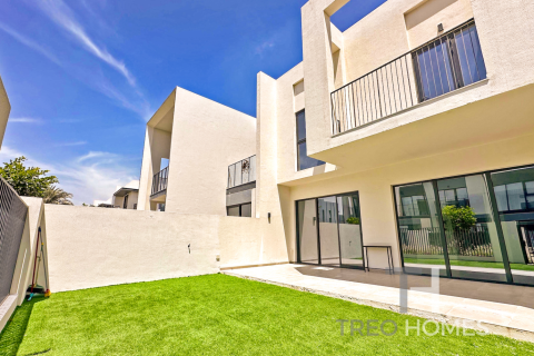 Townhouse in The Valley, Dubai 3 bedrooms, 186 sq.m. № 16881 - photo 2