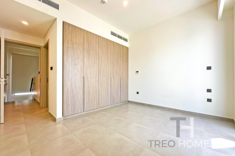 Townhouse in The Valley, Dubai 3 bedrooms, 186 sq.m. № 16881 - photo 18