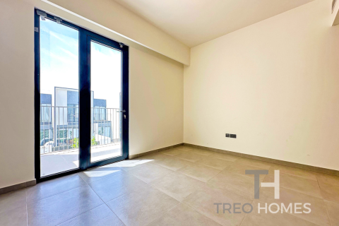 Townhouse in The Valley, Dubai 3 bedrooms, 186 sq.m. № 16881 - photo 20