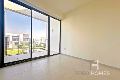 Townhouse in The Valley, Dubai 3 bedrooms, 190 sq.m. № 16880 - photo 18