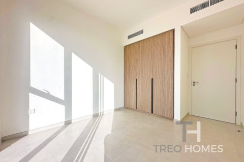 Townhouse in The Valley, Dubai 3 bedrooms, 190 sq.m. № 16880 - photo 22