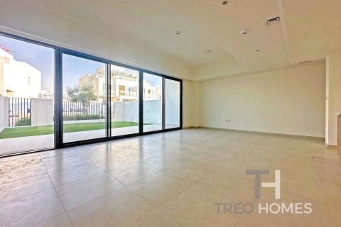 Townhouse in The Valley, Dubai 3 bedrooms, 192 sq.m. № 16879 - photo 14