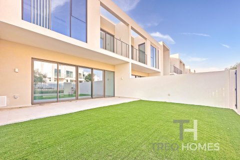 Townhouse in The Valley, Dubai 3 bedrooms, 192 sq.m. № 16879 - photo 1