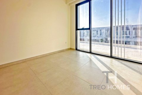 Townhouse in The Valley, Dubai 3 bedrooms, 192 sq.m. № 16879 - photo 20