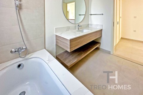 Townhouse in The Valley, Dubai 3 bedrooms, 192 sq.m. № 16879 - photo 24