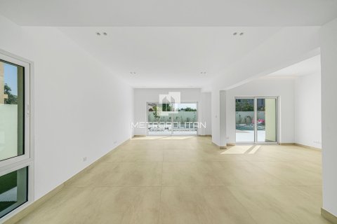 Villa à Meadows, Dubai, 5 chambres, 353 m², № 15867 - photo 4