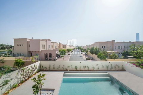 Villa à Meadows, Dubai, 5 chambres, 353 m², № 15867 - photo 7