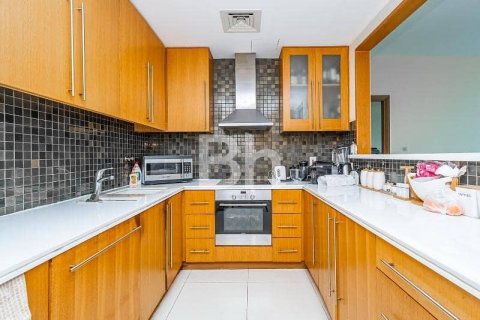 Apartment in Dubai Marina, Dubai 2 bedrooms, 127 sq.m. № 21411 - photo 3