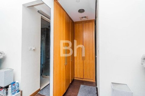 Apartment in Dubai Marina, Dubai 2 bedrooms, 127 sq.m. № 21411 - photo 12