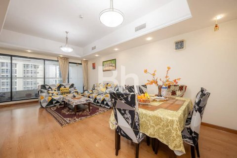 Купить квартиру в Джумейра Лейк Тауэрс, Дубай: 3 спальни, 177м², № 21410 - фото 1