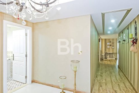 Apartment in Dubai Marina, Dubai 4 bedrooms, 240 sq.m. № 21409 - photo 6