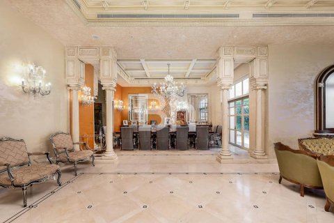 Villa in Dubai 7 bedrooms, 1338 sq.m. № 21331 - photo 5