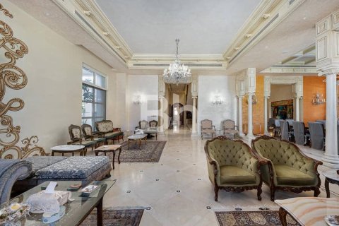 Villa in Dubai 7 bedrooms, 1338 sq.m. № 21331 - photo 3