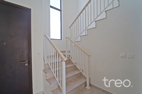 Townhouse in Mira Oasis 2, Reem, Dubai 4 bedrooms, 237 sq.m. № 124726 - photo 15