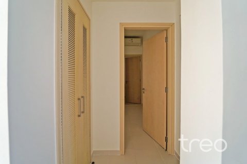 Townhouse in Mira Oasis 2, Reem, Dubai 4 bedrooms, 237 sq.m. № 124726 - photo 17