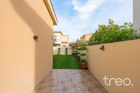 Townhouse in Mira 2, Reem, Dubai 4 bedrooms, 236.9 sq.m. № 124723 - photo 14