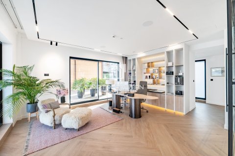 Villa in Palm Jumeirah, Dubai 5 bedrooms, 1292 sq.m. № 72940 - photo 27