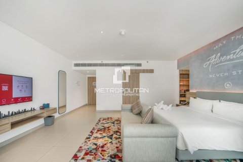 Apartment in Seven Palm, Palm Jumeirah, Dubai 34 sq.m. № 72939 - photo 5