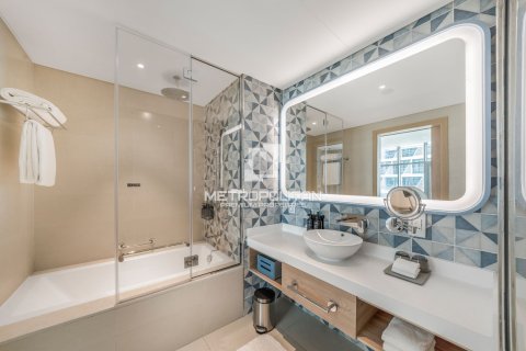 Apartment in Seven Palm, Palm Jumeirah, Dubai 34 sq.m. № 72939 - photo 14