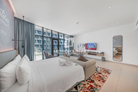 Apartment in Seven Palm, Palm Jumeirah, Dubai 34 sq.m. № 72939 - photo 7