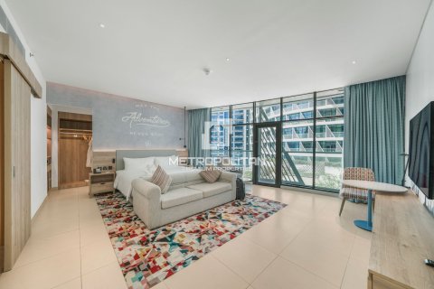 Apartment in Seven Palm, Palm Jumeirah, Dubai 34 sq.m. № 72939 - photo 3