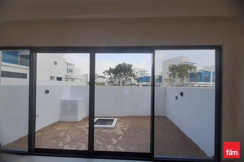 Снять в аренду таунхаус в Дубае: 4 спальни, 144м², № 90294 - фото 9