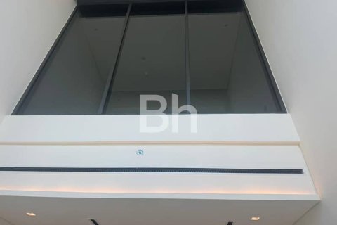 Снять в аренду квартиру в Джумейра Вилладж Серкл, Дубай: 1 спальня, 77м², № 23315 - фото 10