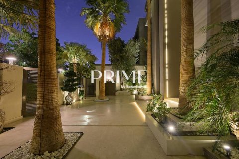 Villa in Jumeirah Park, Dubai 6 bedrooms, 622 sq.m. № 23312 - photo 11