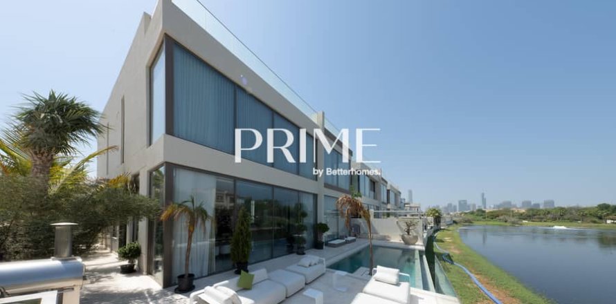 Villa in Jumeirah Park, Dubai 6 bedrooms, 622 sq.m. № 23312
