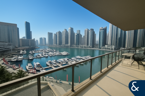 Appartement à AL MAJARA TOWERS à Dubai Marina, Dubai, 1 chambre, 104 m², № 79294 - photo 2