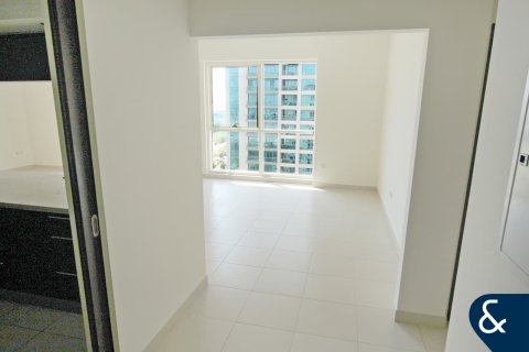 Apartment in Greens, Dubai 2 bedrooms, 131 sq.m. № 79292 - photo 1