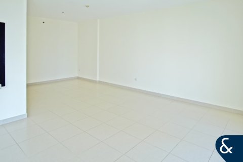 Apartment in Greens, Dubai 2 bedrooms, 131 sq.m. № 79292 - photo 3