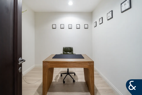 Apartamento en Old Town, Dubai, 2 dormitorios, 134 m², № 79293 - foto 2