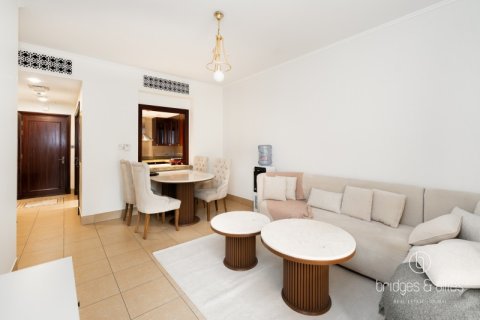 Apartamento en Old Town, Dubai, 1 dormitorio, 95.5 m², № 77221 - foto 3