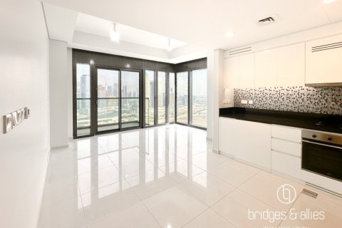 Apartamento en Business Bay, Dubai, 3 dormitorios, 121 m², № 77217 - foto 2