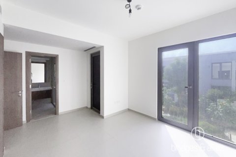 Villa en Dubai, 3 dormitorios, 140.5 m², № 77219 - foto 8