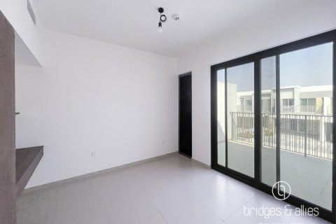 Villa en Dubai, 3 dormitorios, 140.5 m², № 77219 - foto 9