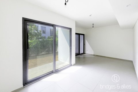 Villa en Dubai, 3 dormitorios, 140.5 m², № 77219 - foto 7