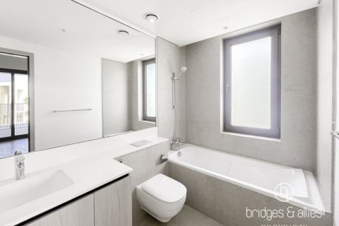 فيلا في دبي 4 غرف نوم, 226.1 م² رقم 77220 - صورة 19