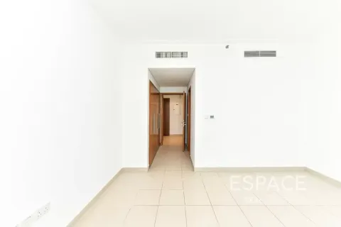 Almacén en Dubai Marina, Dubai, 2 dormitorios, 139 m², № 61937 - foto 15