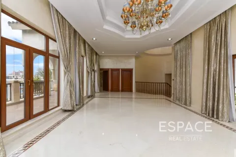 Villa en Palm Jumeirah, Dubai, 6 dormitorios, 650 m², № 61939 - foto 8