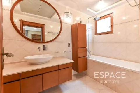 Villa en Palm Jumeirah, Dubai, 6 dormitorios, 650 m², № 61939 - foto 10